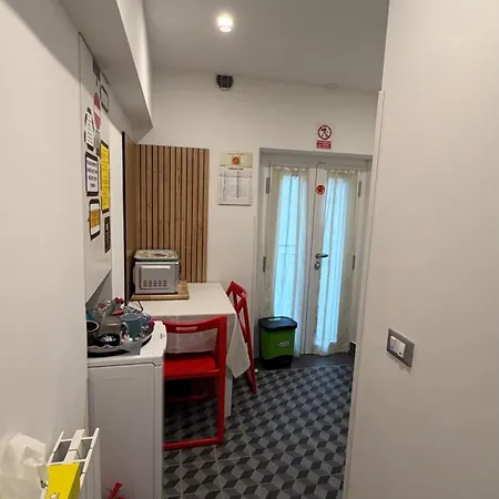 Smart-gold-central-apartment-elegant-style * Bergamo