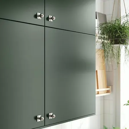 Smart-gold-central-apartment-elegant-style *