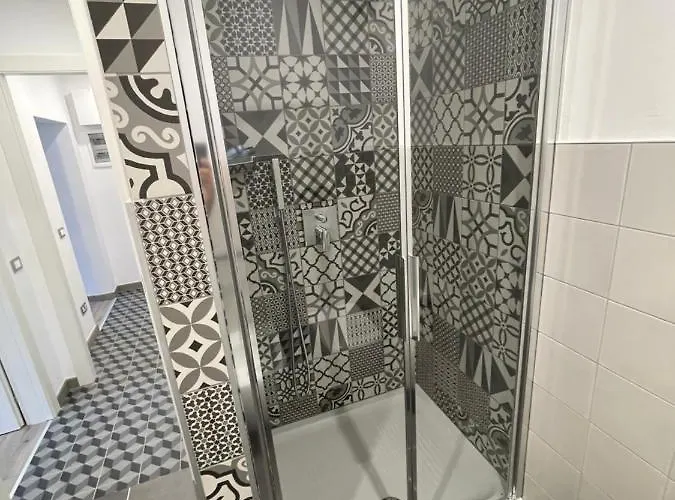 Smart-apartment Gold-elegant Style * بيرغامو