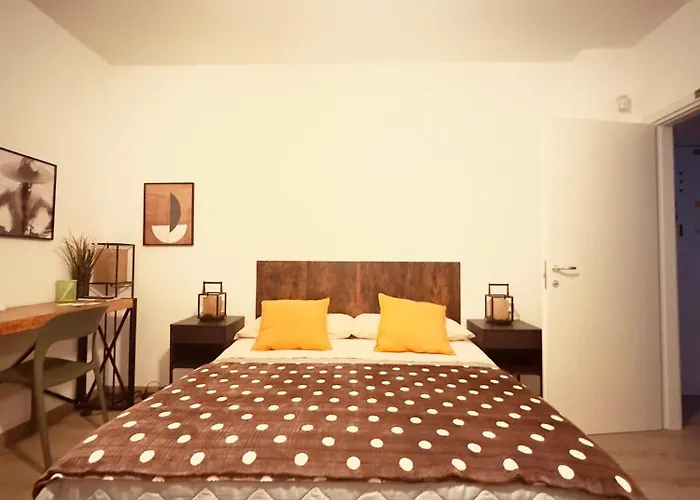 شقة Smart-apartment Gold-elegant Style بيرغامو
