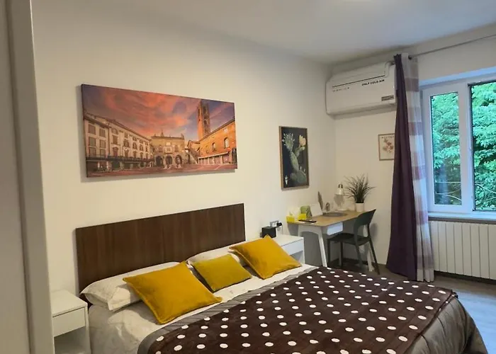 Smart-apartment Gold-elegant Style شقة