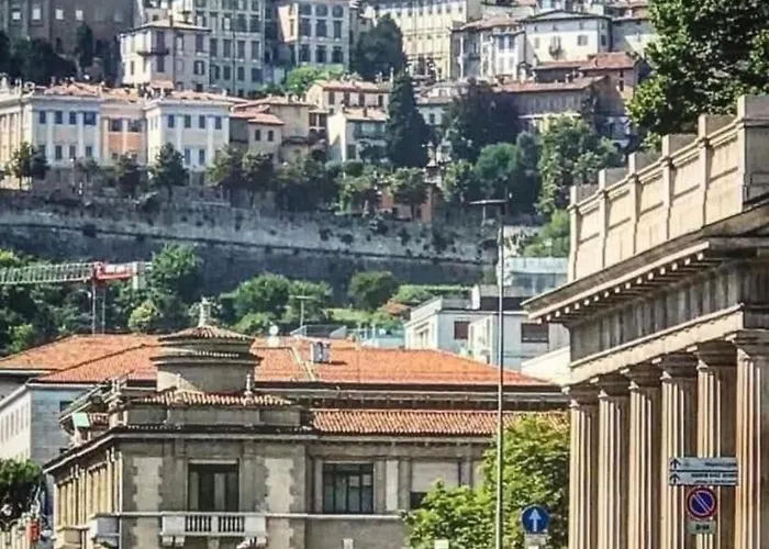 Smart-apartment Gold-elegant Style شقة *