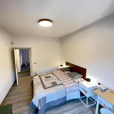 Smart Gold Apartment Elegant Style * Бергамо