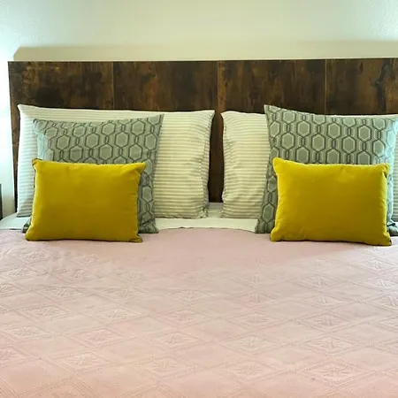 Smart Gold Apartment Elegant Style