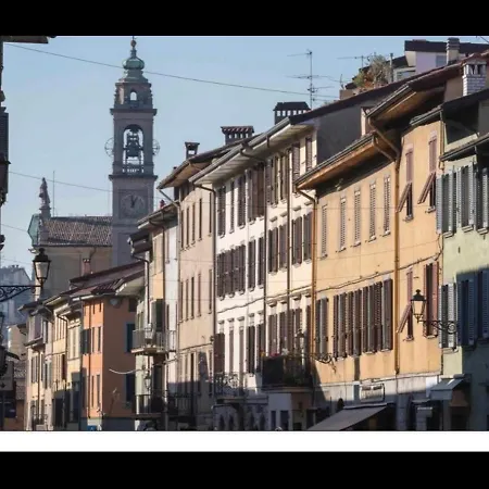 Smart Gold Apartment Elegant Style * Бергамо