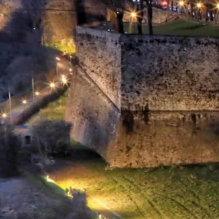 Апартаменти Smart Gold Apartment Elegant Style