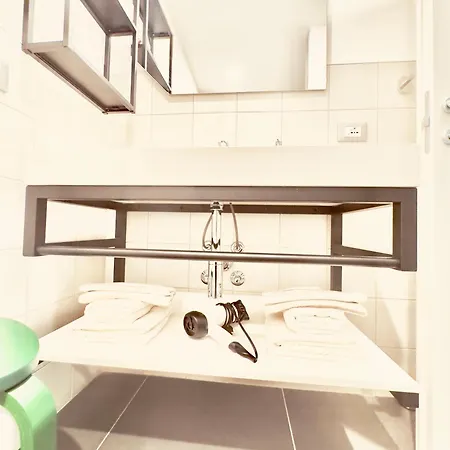 Smart Gold Apartment Elegant Style